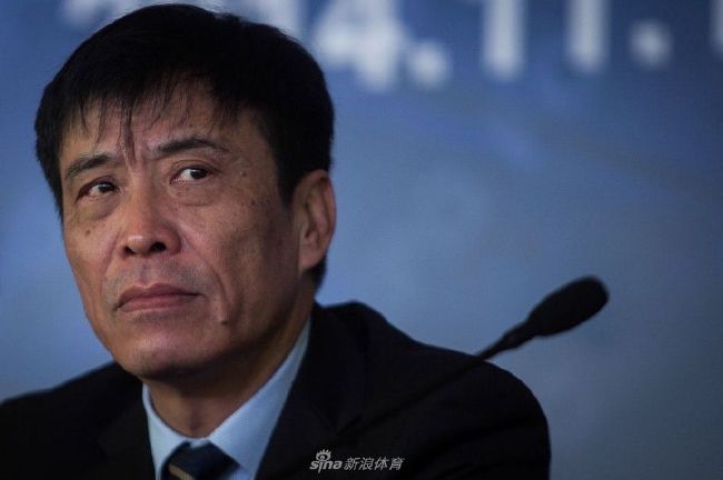 成人免费视频一区